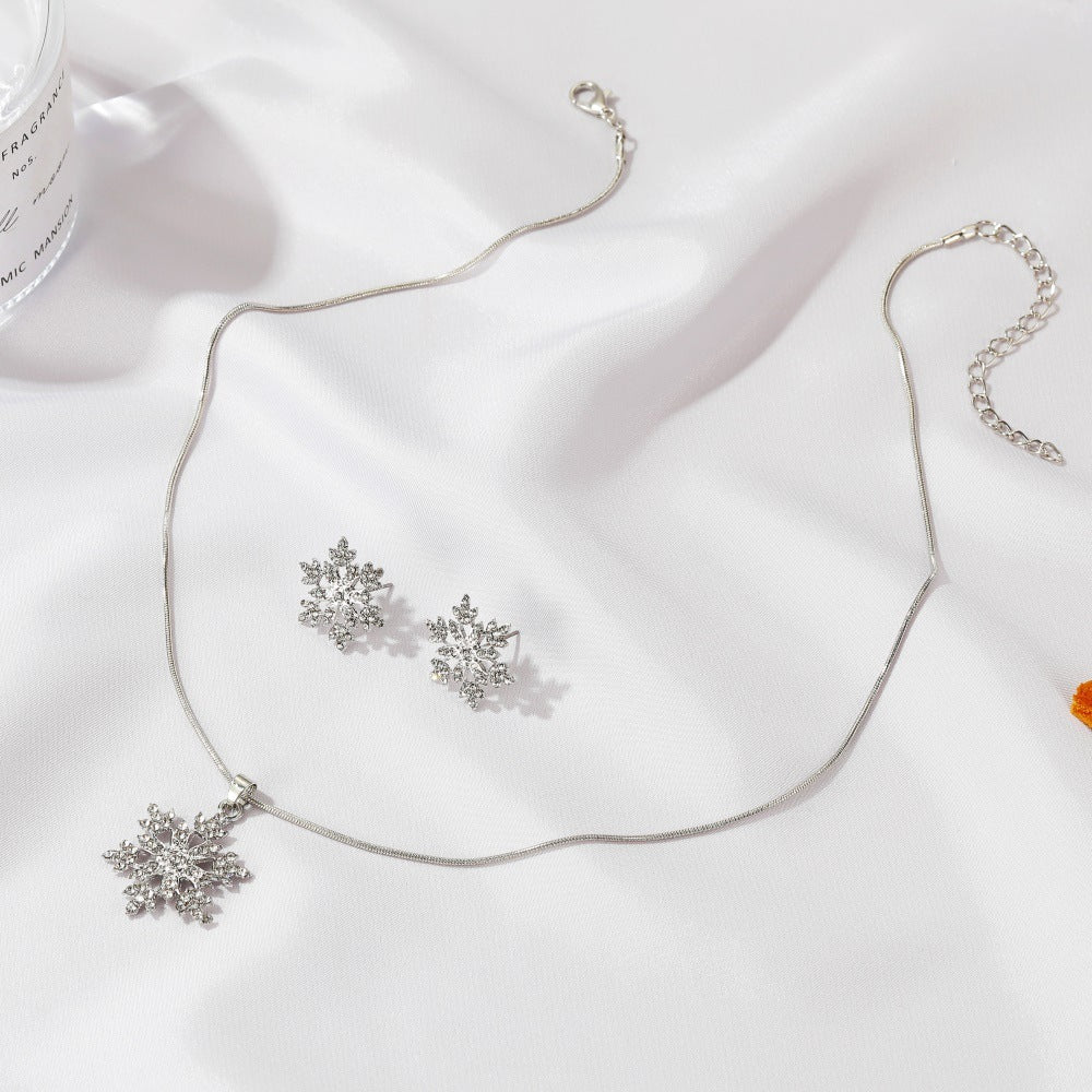 Women's 3pcs Snowflake Jewelry Set – Rhinestone Earrings & Pendant Necklace Valentine's Gift