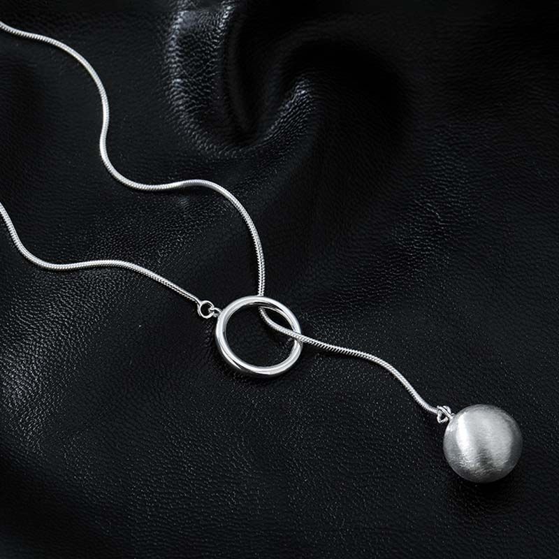 Women's Long Ball Pendant Necklace - Fashion Sweater Chain for Fall & Winter
