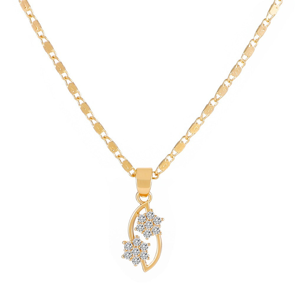 Women's Heart Vintage Fashion Necklace Collection