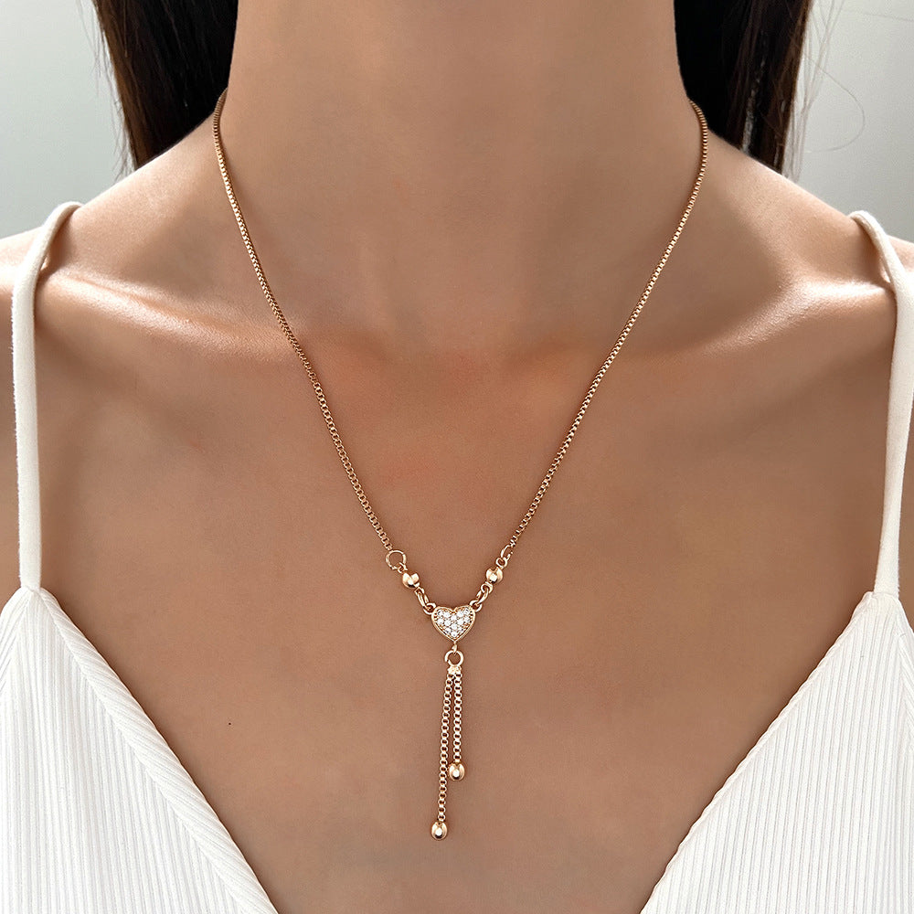Women's Heart Vintage Fashion Necklace Collection