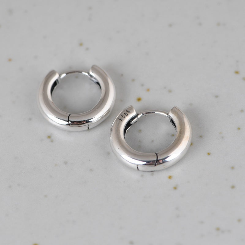 S925 Silver Retro Glossy Simple Fashion Small Ear Ring