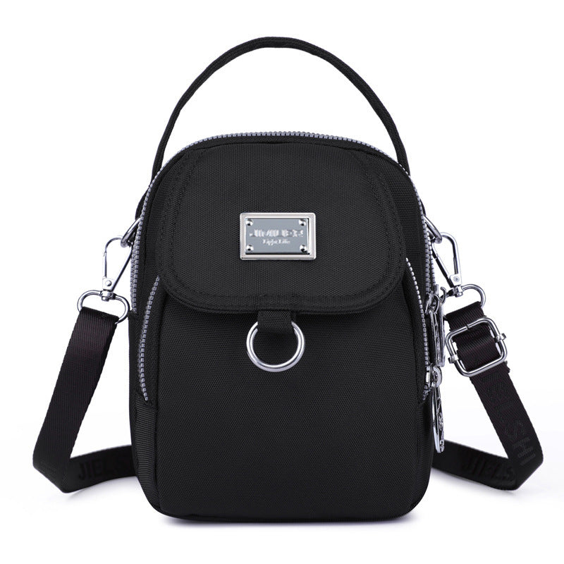 Straw Crescent Crossbody Bag – Summer Beach Woven Handbag with Adjustable Strap