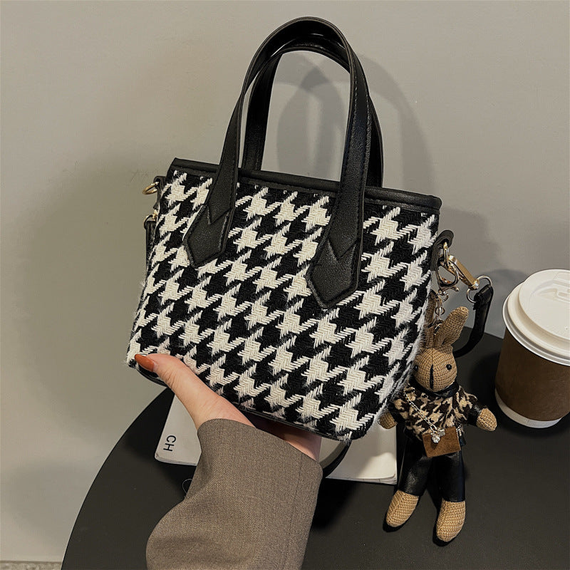 Hound's-tooth Shoulder Bags Checkerboard