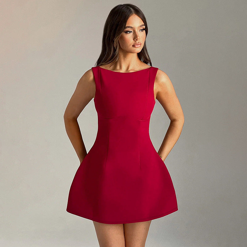 Slim-fitting Backless Dress